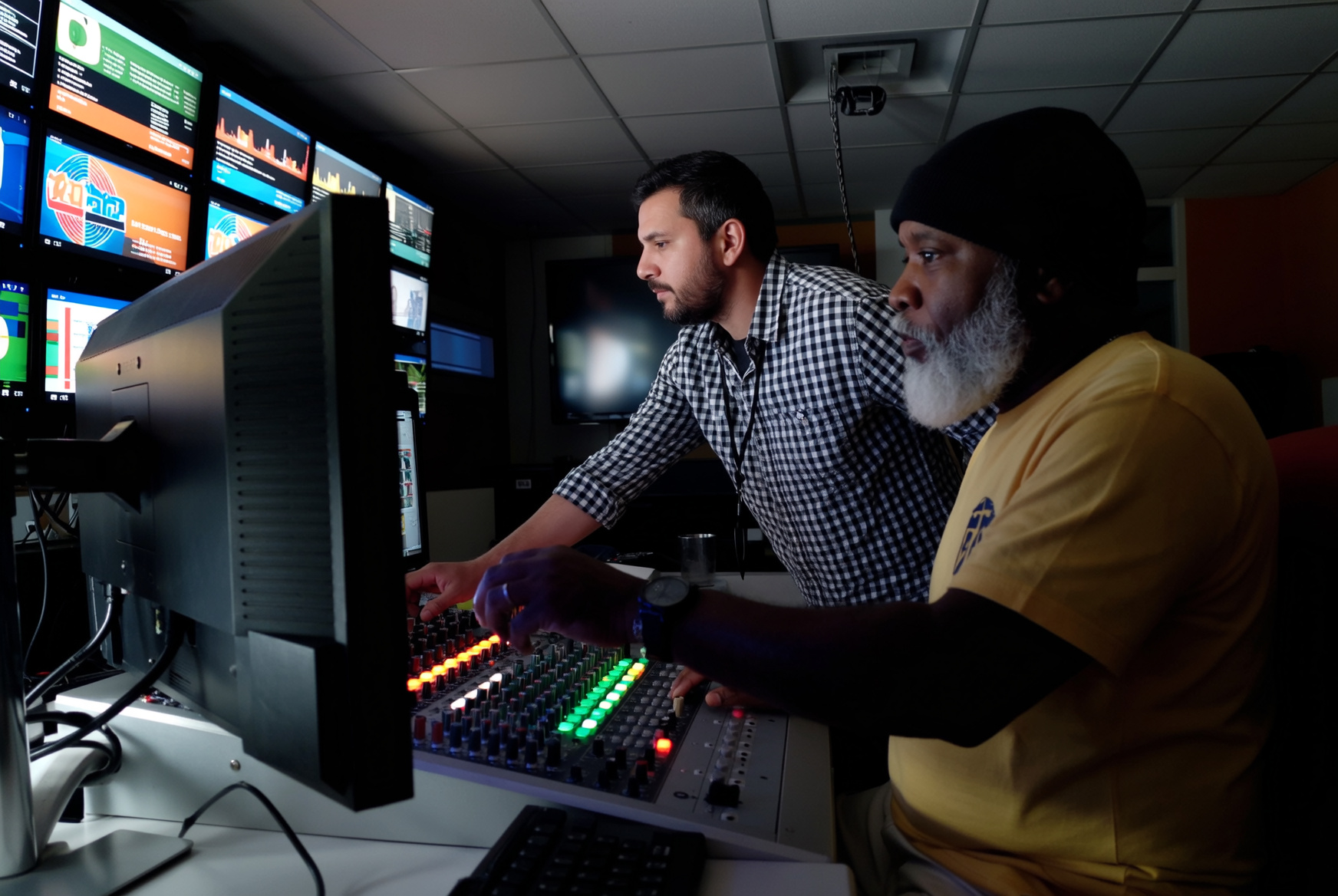 openart-682acc4c80cc48c2974ff8cb6d5c2817_00001__raw